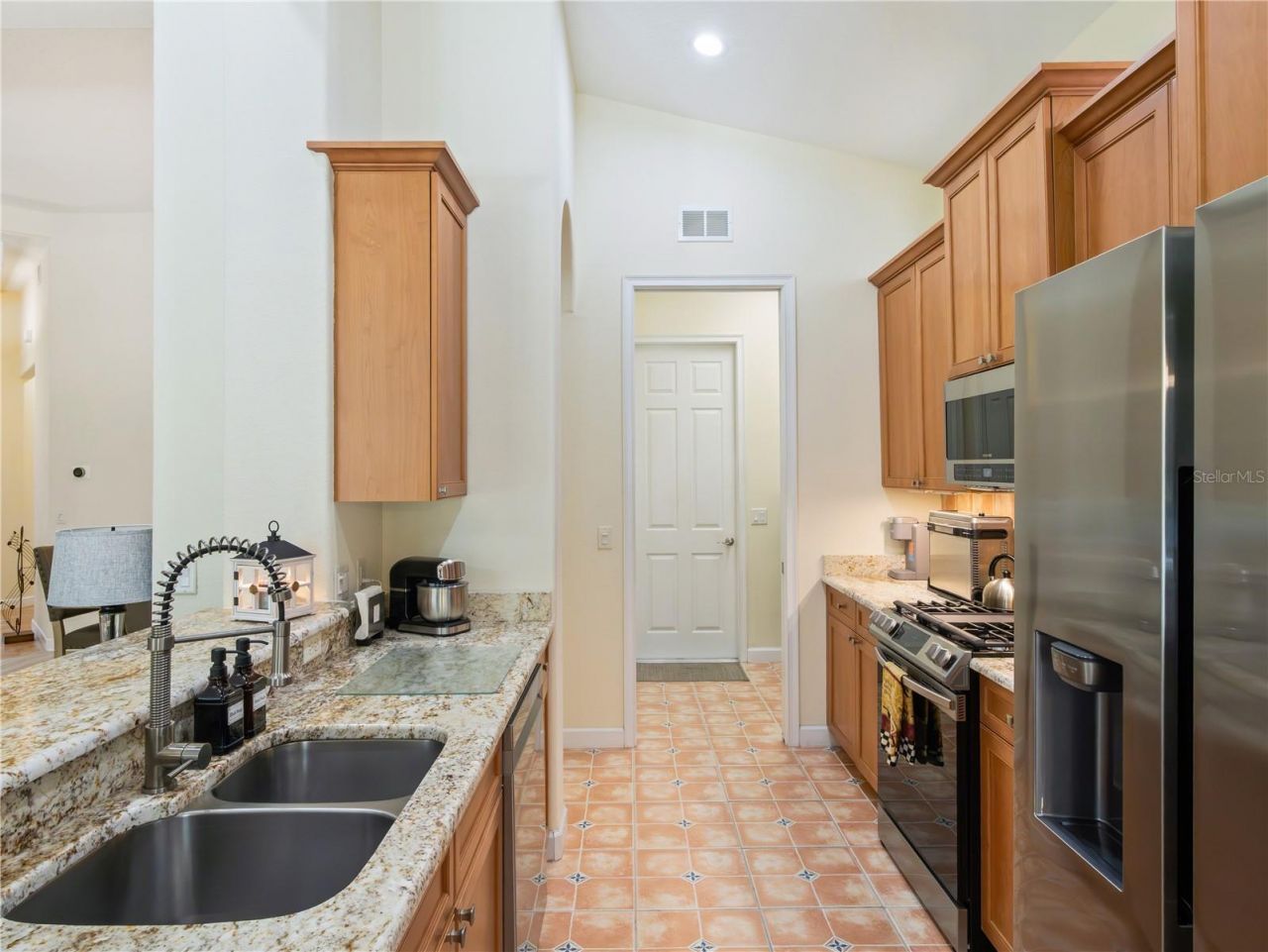 9513 Serra Court , Howey in the Hills, FL 34737 Photo