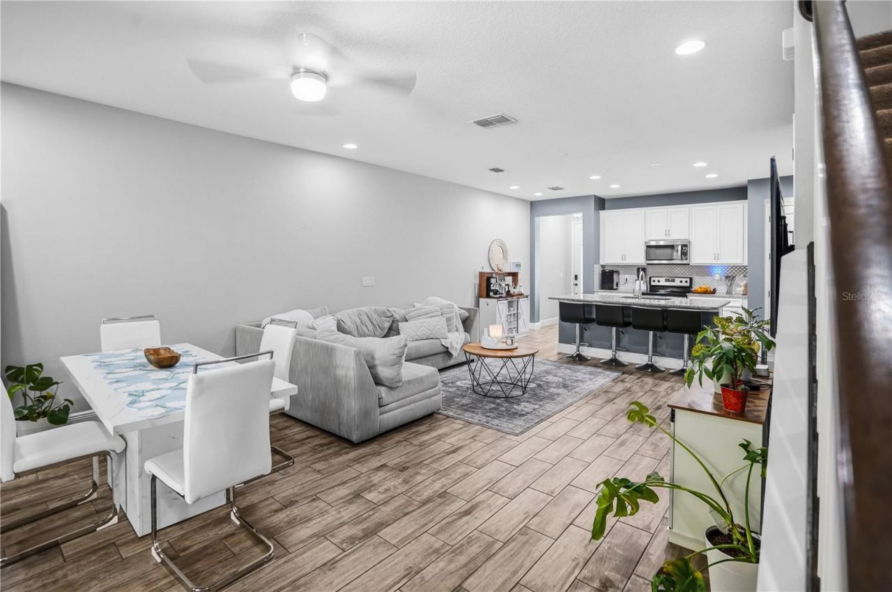 1309 Sunset Wind Loop, Oldsmar, FL 34677 Photo