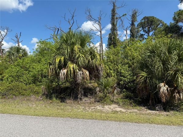 FAIRLANE DRIVE , NORTH PORT, FL 34288