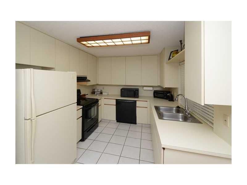 1371 Cottonwood Circle, Weston, FL 33326 Photo