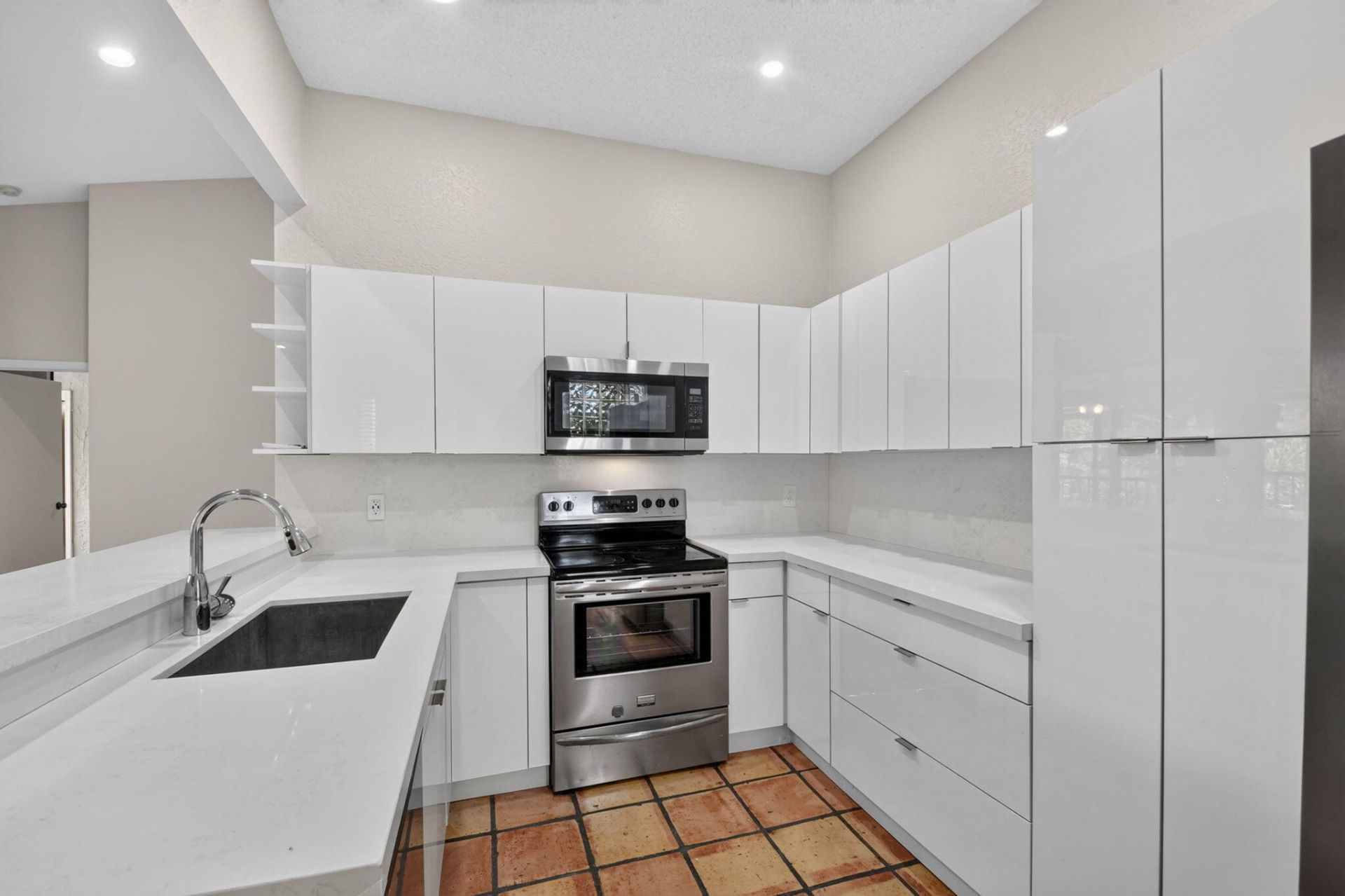 5451 Verona Drive, Unit N, Boynton Beach, FL 33437 Photo