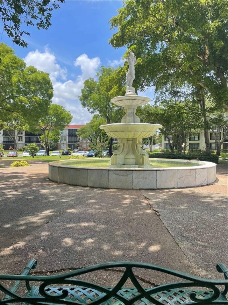 3660 Inverrary Drive, Unit 2f, Lauderhill, FL 33319 Photo