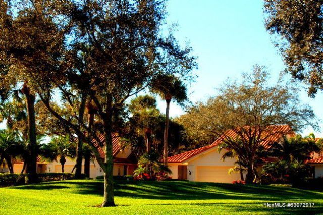 2613 Mohawk Circle, West Palm Beach, FL 33409 Photo