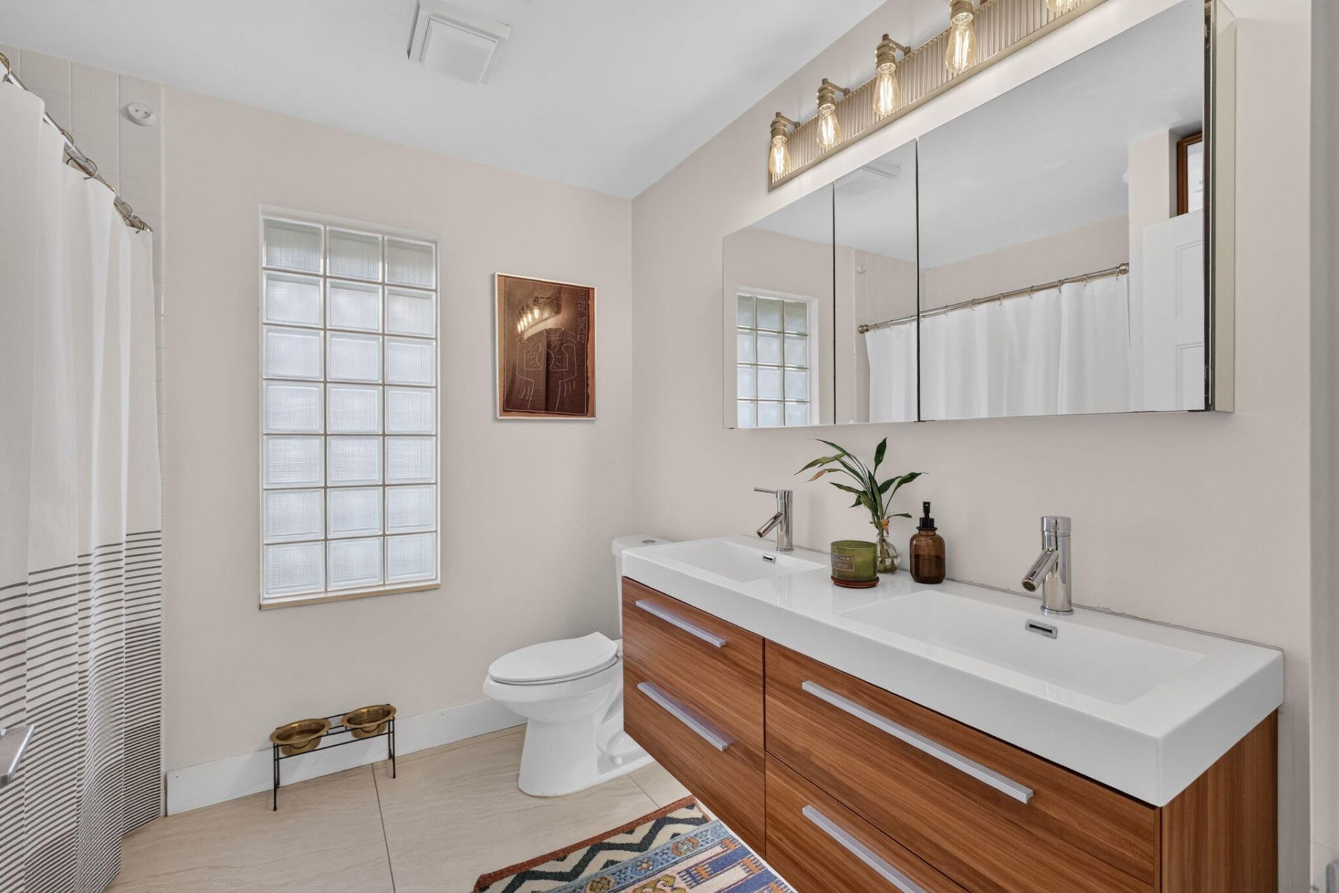 2613 Mohawk Circle, West Palm Beach, FL 33409 Photo