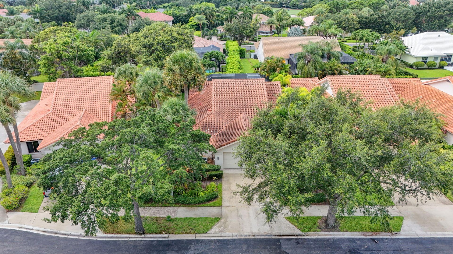 2613 Mohawk Circle, West Palm Beach, FL 33409 Photo