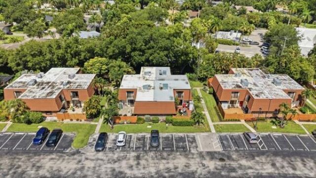 1438 Park Shore Circle, Unit 3, Fort Myers, FL 33901 Photo