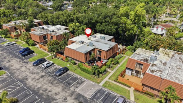 1438 Park Shore Circle, Unit 3, Fort Myers, FL 33901 Photo
