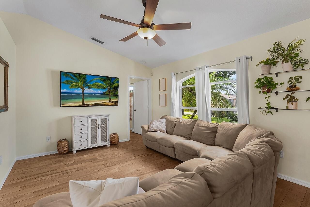 113 Justine Drive, Sebastian, FL 32958 Photo