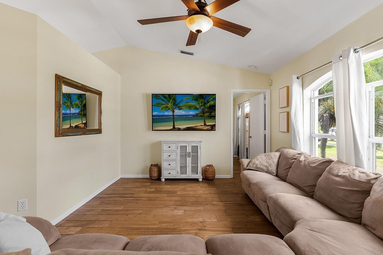 113 Justine Drive, Sebastian, FL 32958 Photo