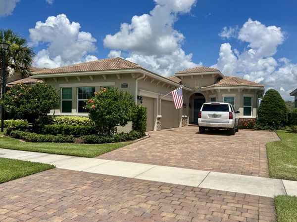 23018 SW Accesi Way, Port St. Lucie, FL 34986