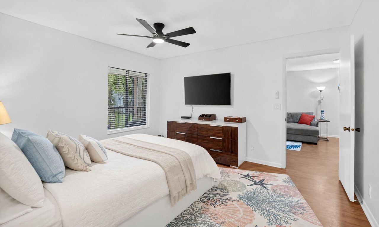 5280 Las Verdes Circle, Unit 216, Delray Beach, FL 33484 Photo