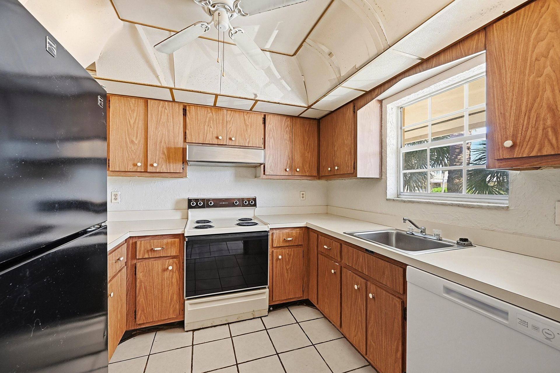 2160 NE 36th Street, Unit 37, Lighthouse Point, FL 33064 Photo