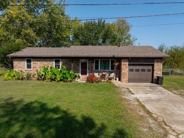 208 Terrie Drive , Cave City, AR 72521
