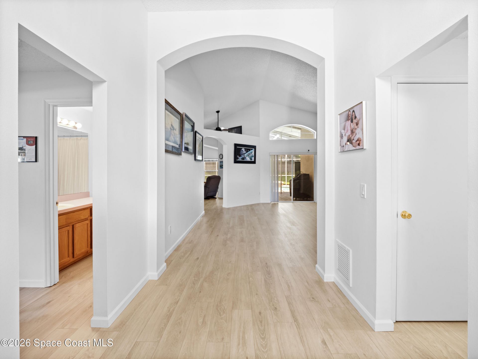 837 Grand Hughey Court , Apopka, FL 32712 Photo