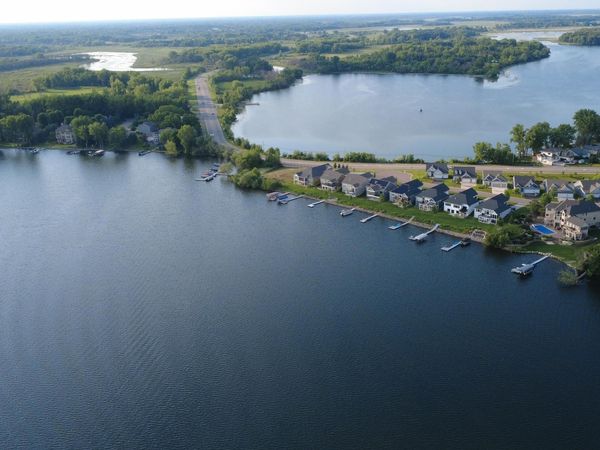 7196 Lavalle Drive, Hugo, MN 55038