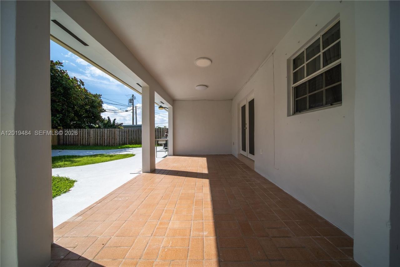 501 SW 120th Ave, Miami, FL 33184 Photo