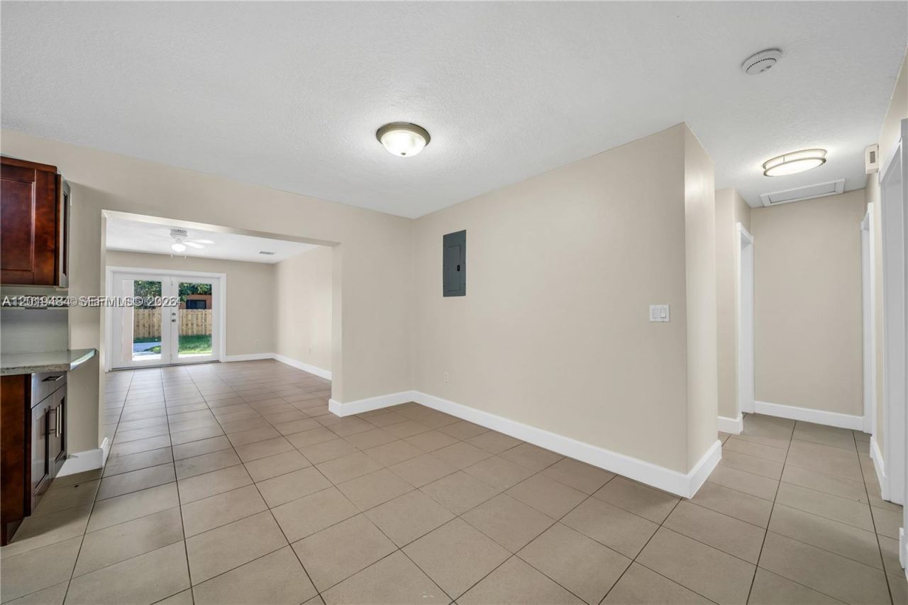 501 SW 120th Ave, Miami, FL 33184 Photo