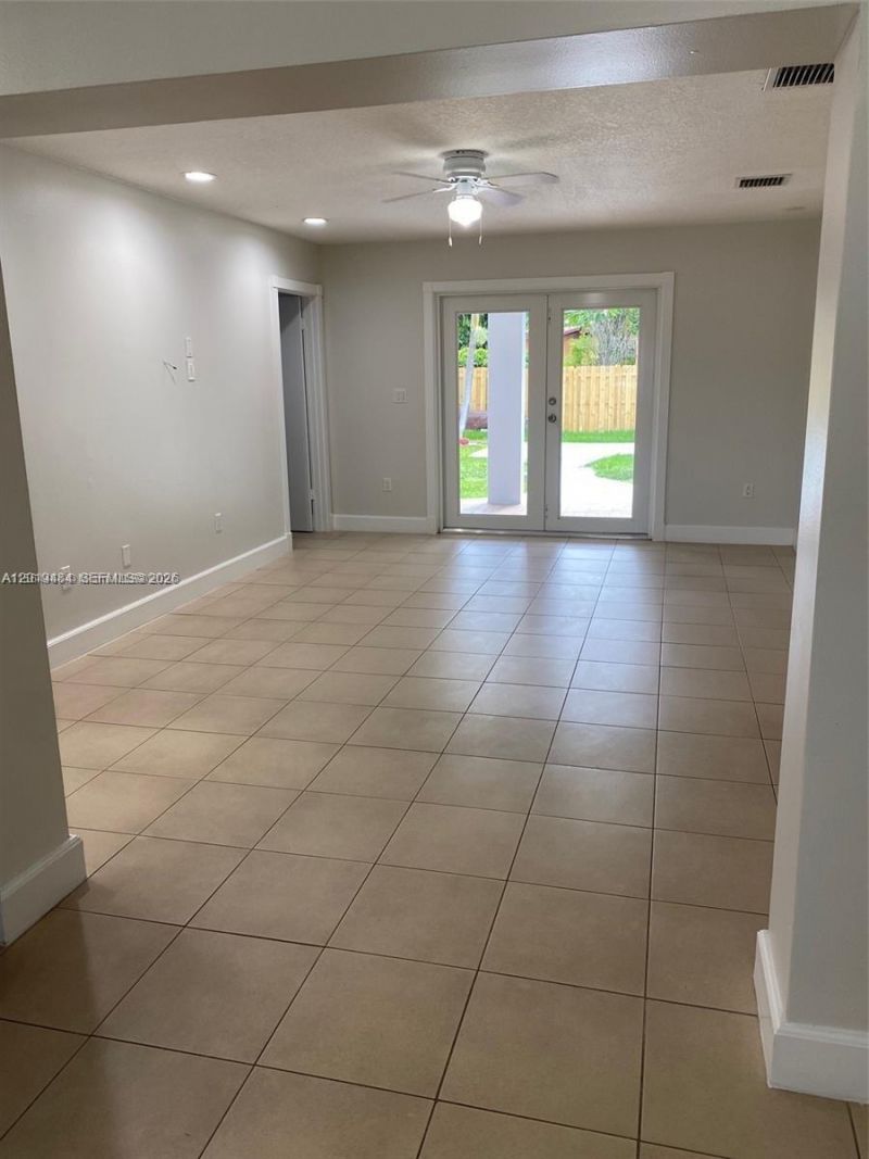 501 SW 120th Ave, Miami, FL 33184 Photo