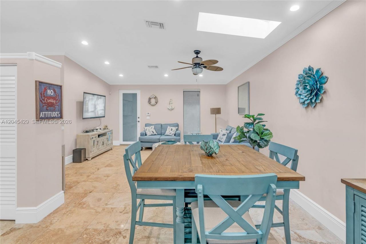 27 Blue Runner St , Key Largo, FL 33037 Photo