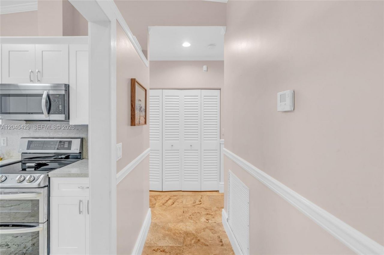 27 Blue Runner St , Key Largo, FL 33037 Photo
