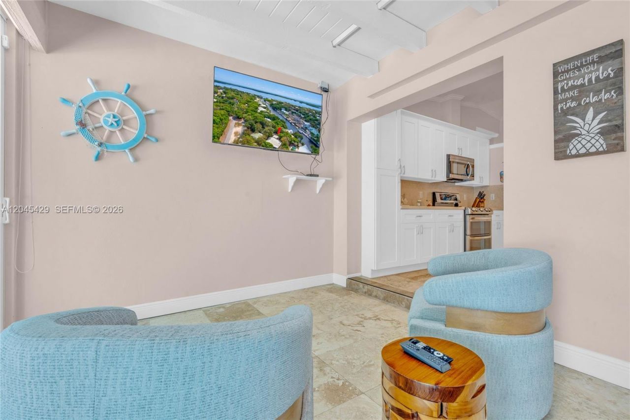 27 Blue Runner St , Key Largo, FL 33037 Photo