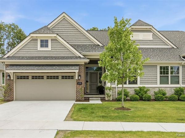 3775 Druid Drive, Brighton Twp, MI 48114