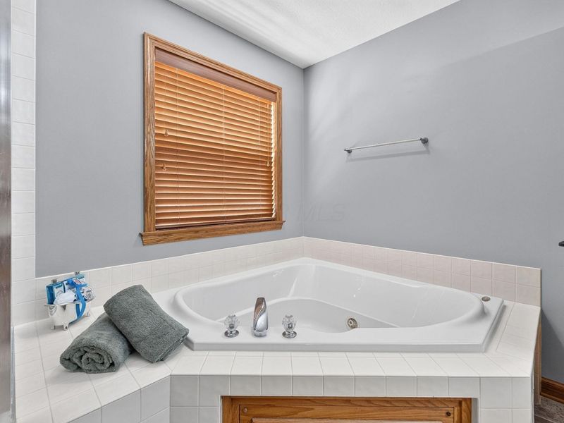 6655 Dietz Drive, Canal Winchester, OH 43110 Photo 35