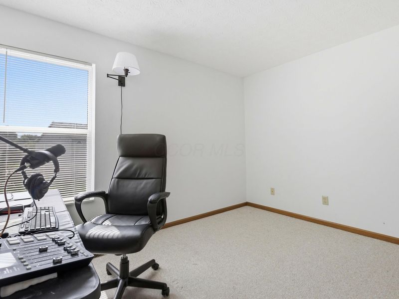 510 Dover Pond Drive, Blacklick, OH 43004 Photo 15