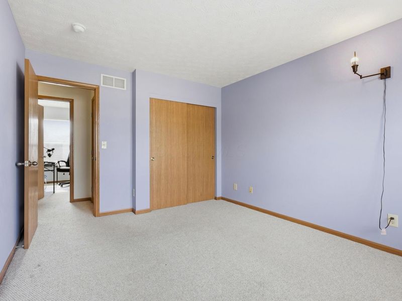 510 Dover Pond Drive, Blacklick, OH 43004 Photo 18