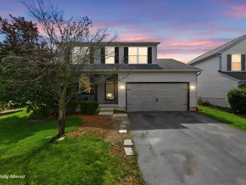 510 Dover Pond Drive, Blacklick, OH 43004 Photo 2