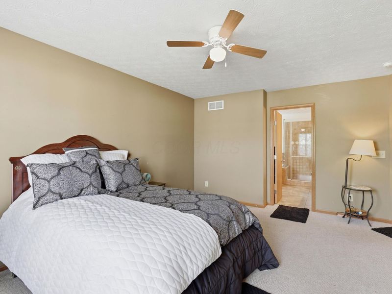 510 Dover Pond Drive, Blacklick, OH 43004 Photo 21