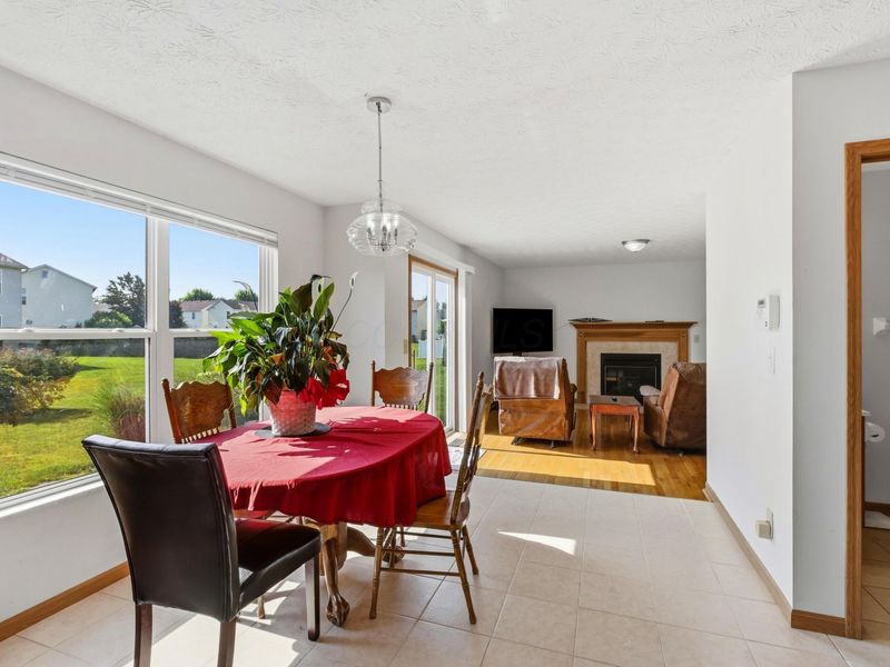 510 Dover Pond Drive, Blacklick, OH 43004 Photo 9