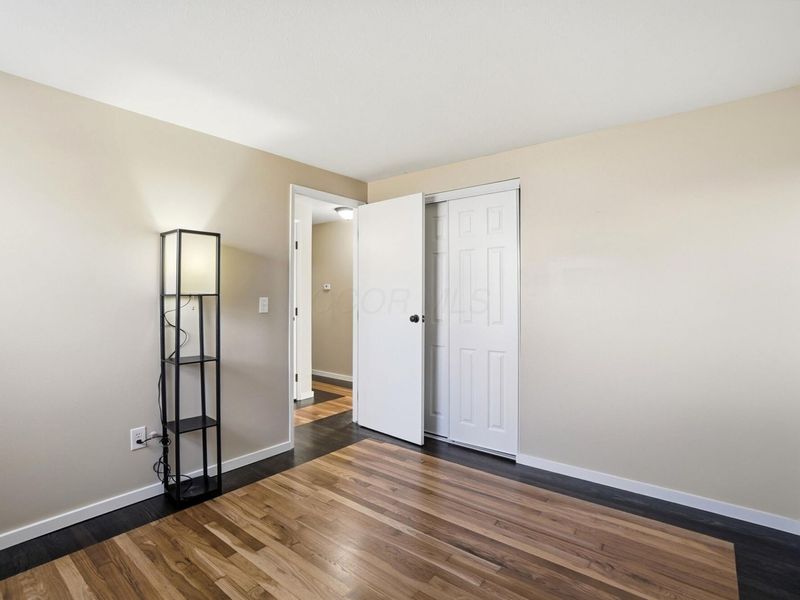 3814 Clime Road , Columbus, OH 43228 Photo 18