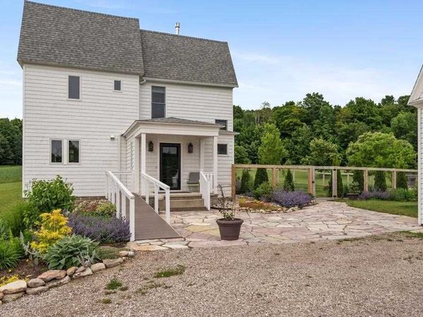 5613 Division Rd., Harbor Springs, MI 49740