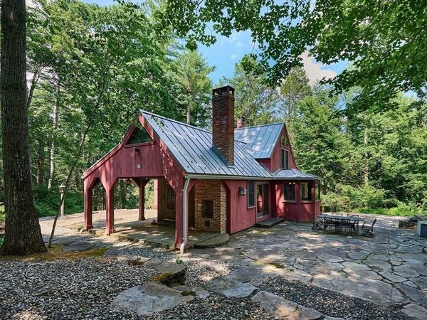 62 Schaefer Way, Charlemont, MA 01339