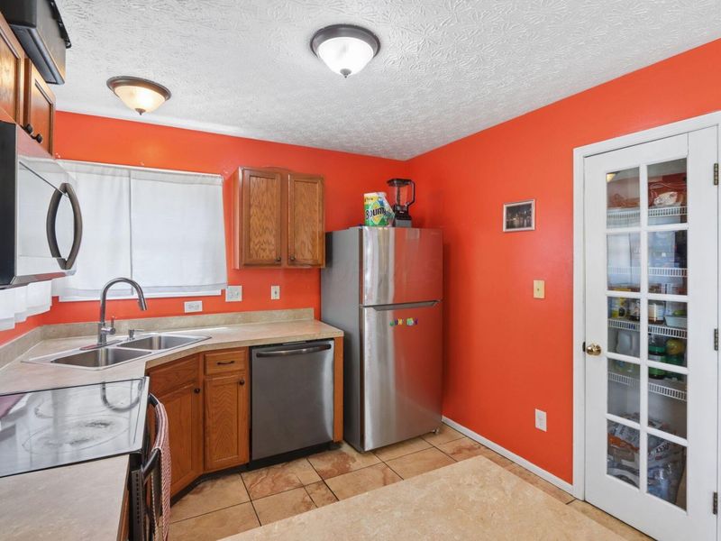 4555 Tolbert Avenue, Grove City, OH 43123 Photo 13