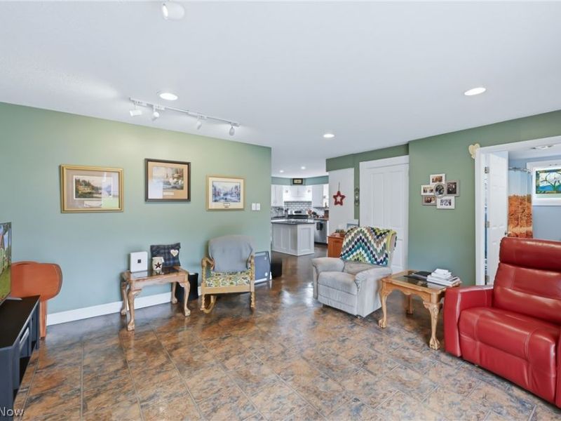 354 W 10th Street, Salem, OH 44460 Photo 14