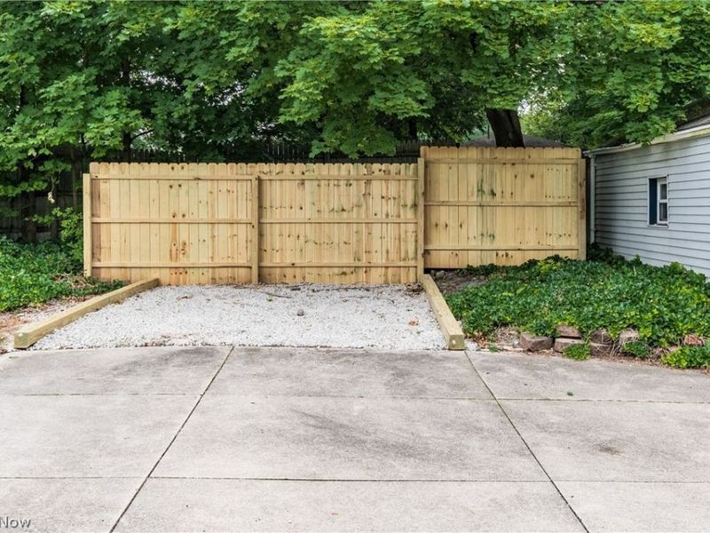 3518 Arnold Avenue NW, Canton, OH 44709 Photo 11