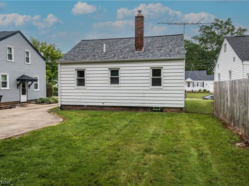 3518 Arnold Avenue NW, Canton, OH 44709 Photo 7