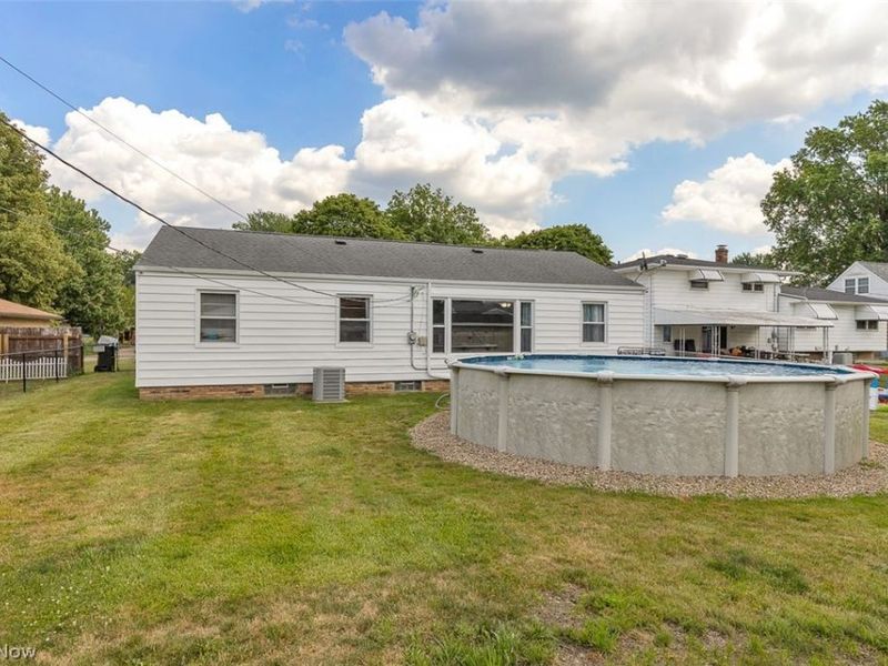 6642 Nancy Drive, North Olmsted, OH 44070 Photo 38