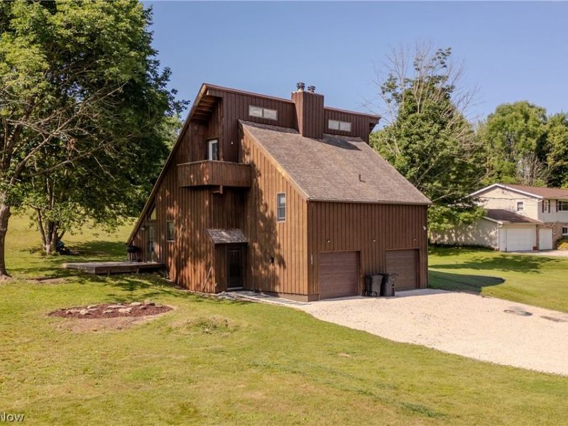 2632 Summit Road, Ravenna, OH 44266 Photo 1