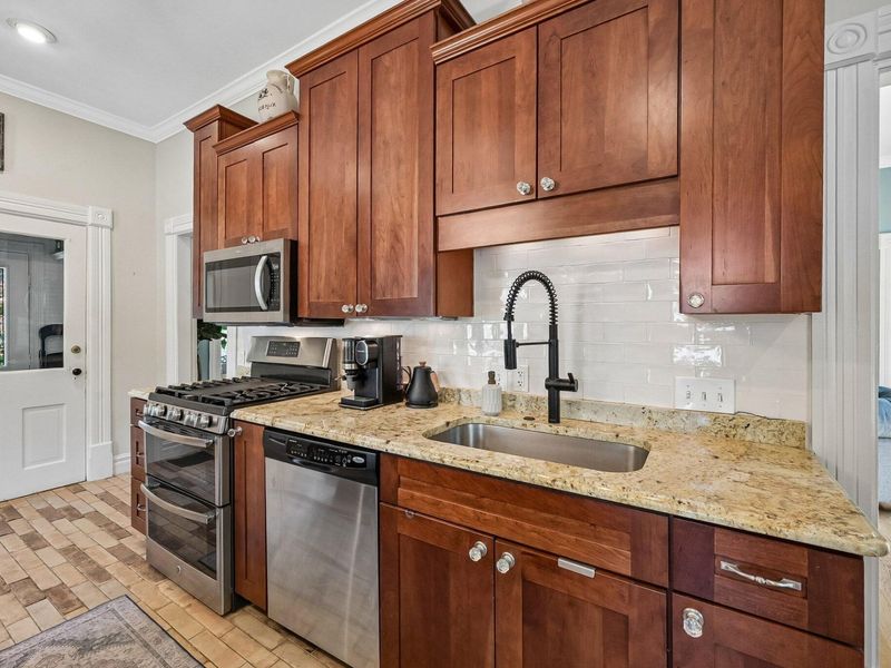 83 N Vine Street, Westerville, OH 43081 Photo 17