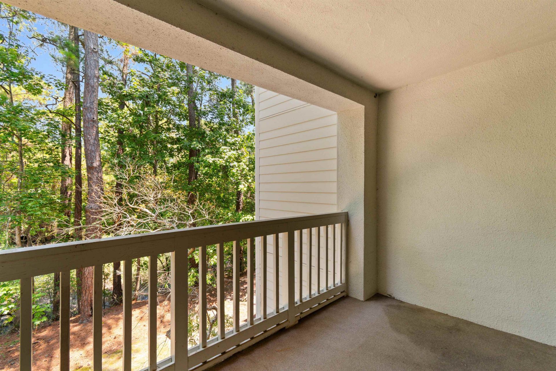 4601 Greenbriar Dr.  Photo 32