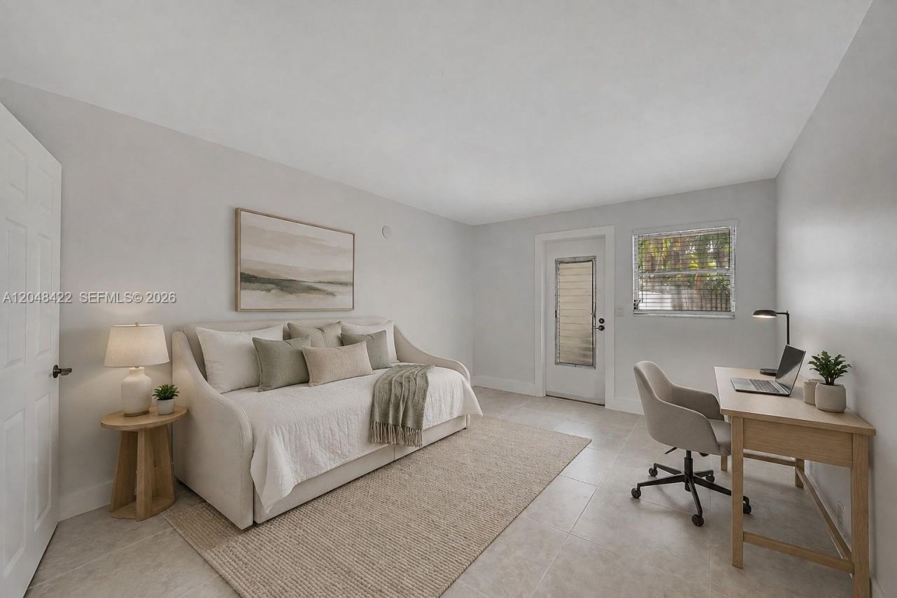 810 SW 12th Ct, Unit 810, Fort Lauderdale, FL 33315 Photo