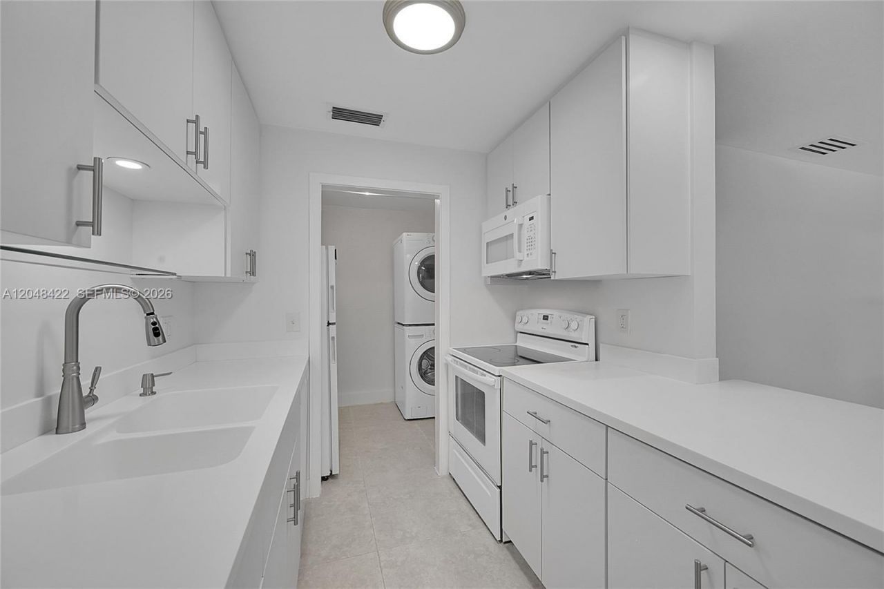808 SW 12th Ct , Unit 808, Fort Lauderdale, FL 33315 Photo