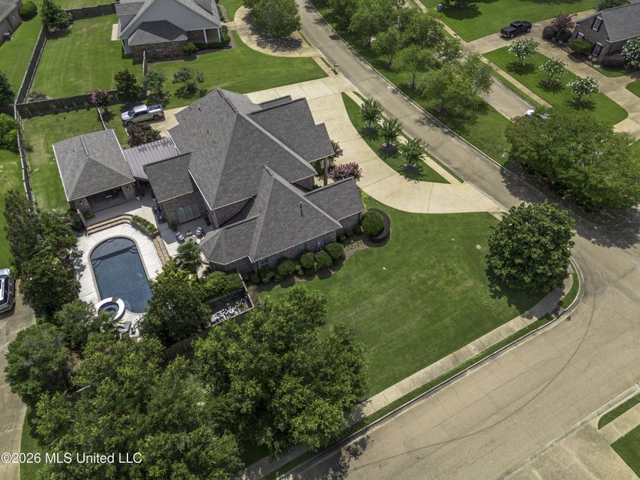 Property Image 111