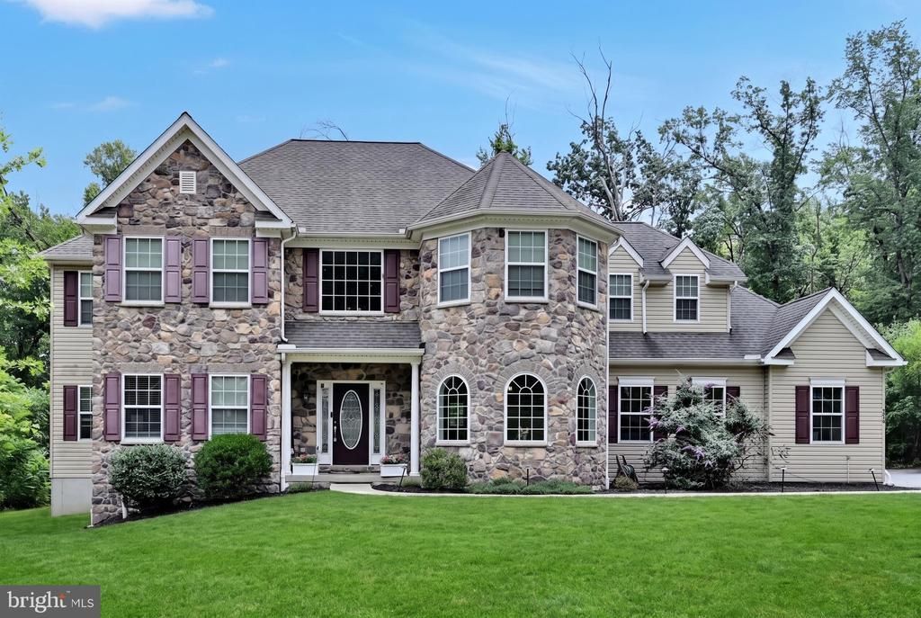 234 CRIMSON LANE, ELIZABETHTOWN, PA 17022