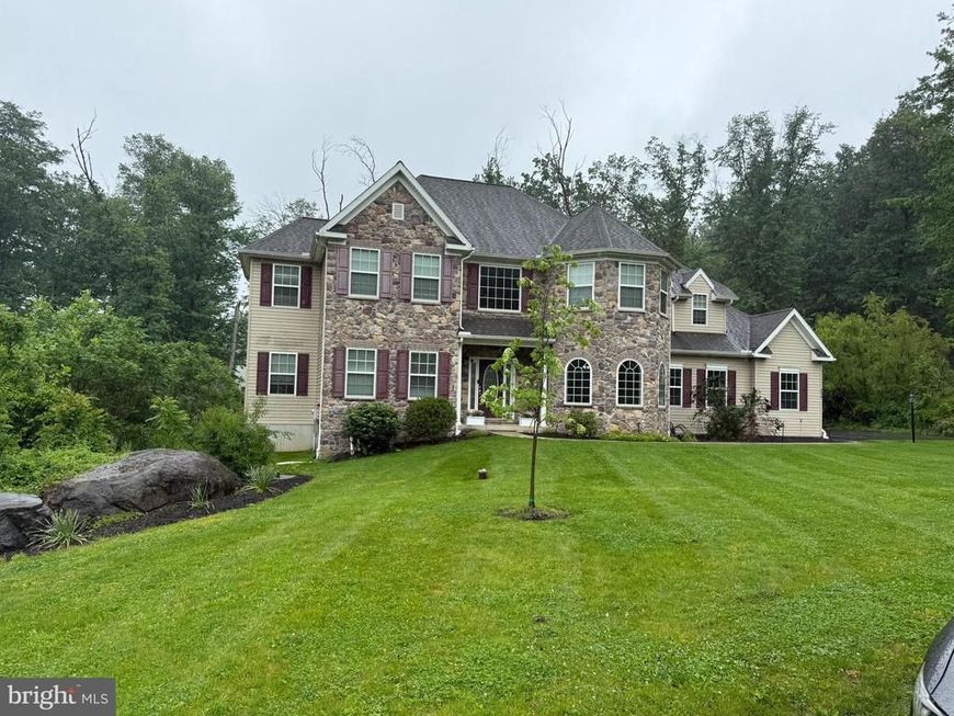 234 Crimson Lane, Elizabethtown, PA 17022 Main Photo