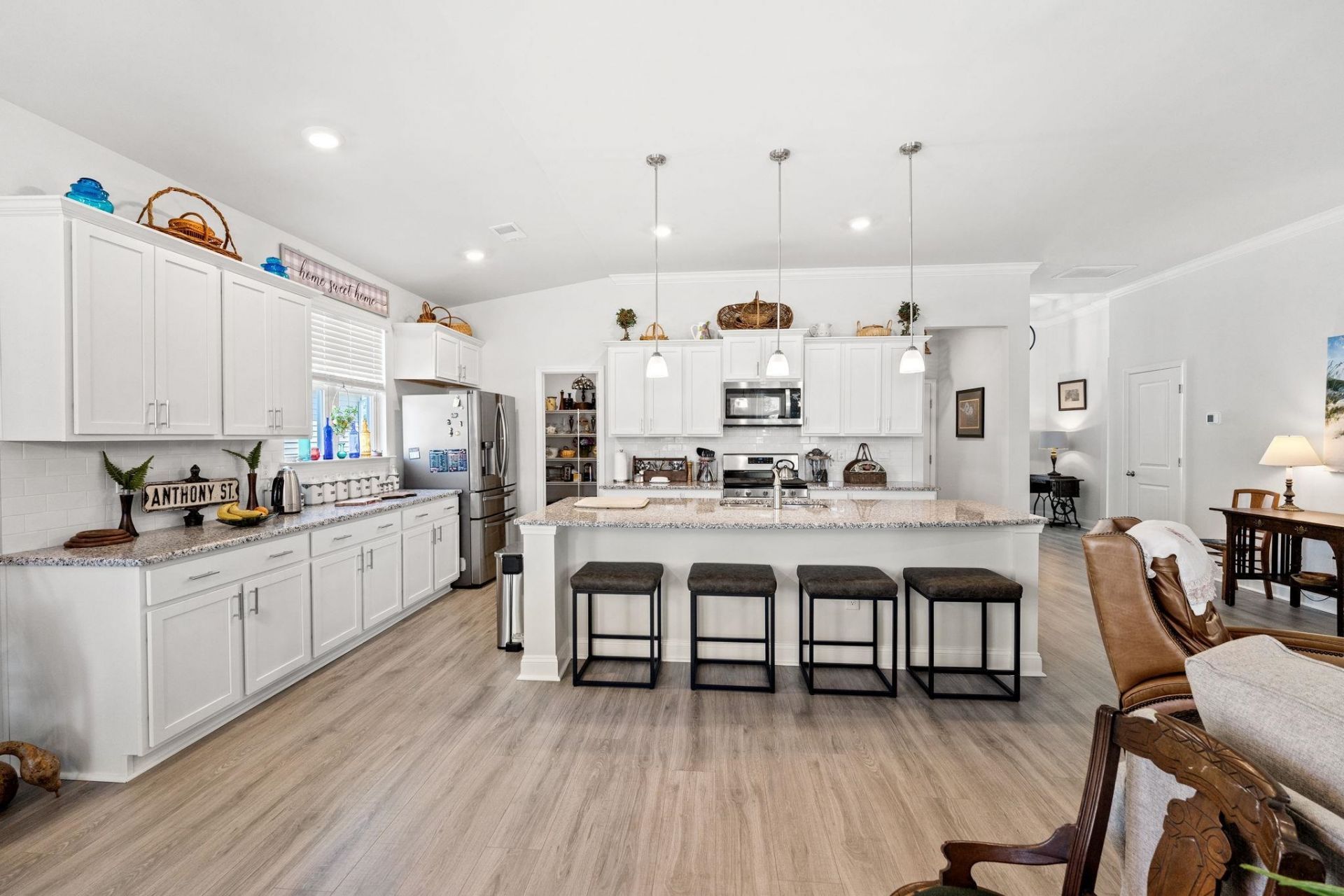 6001 Mcclain Ct. Photo 12
