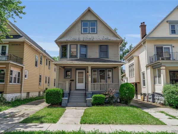 31 Hughes Avenue , Buffalo, NY 14208